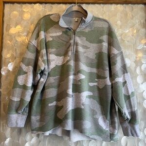 Aerie Green and Gray Zip camo Sweater